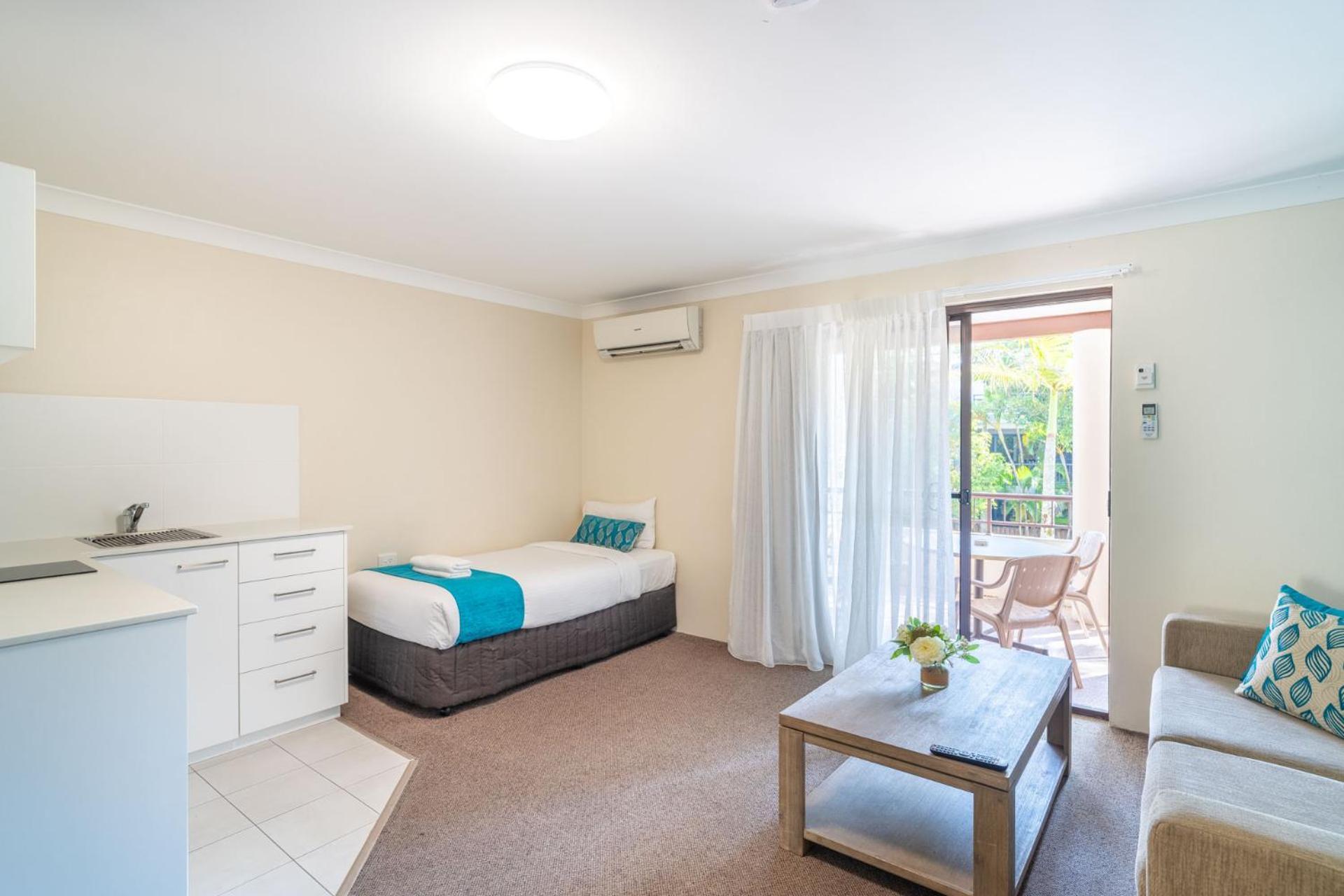 Byron Bayside Central Studio Apartments Luaran gambar