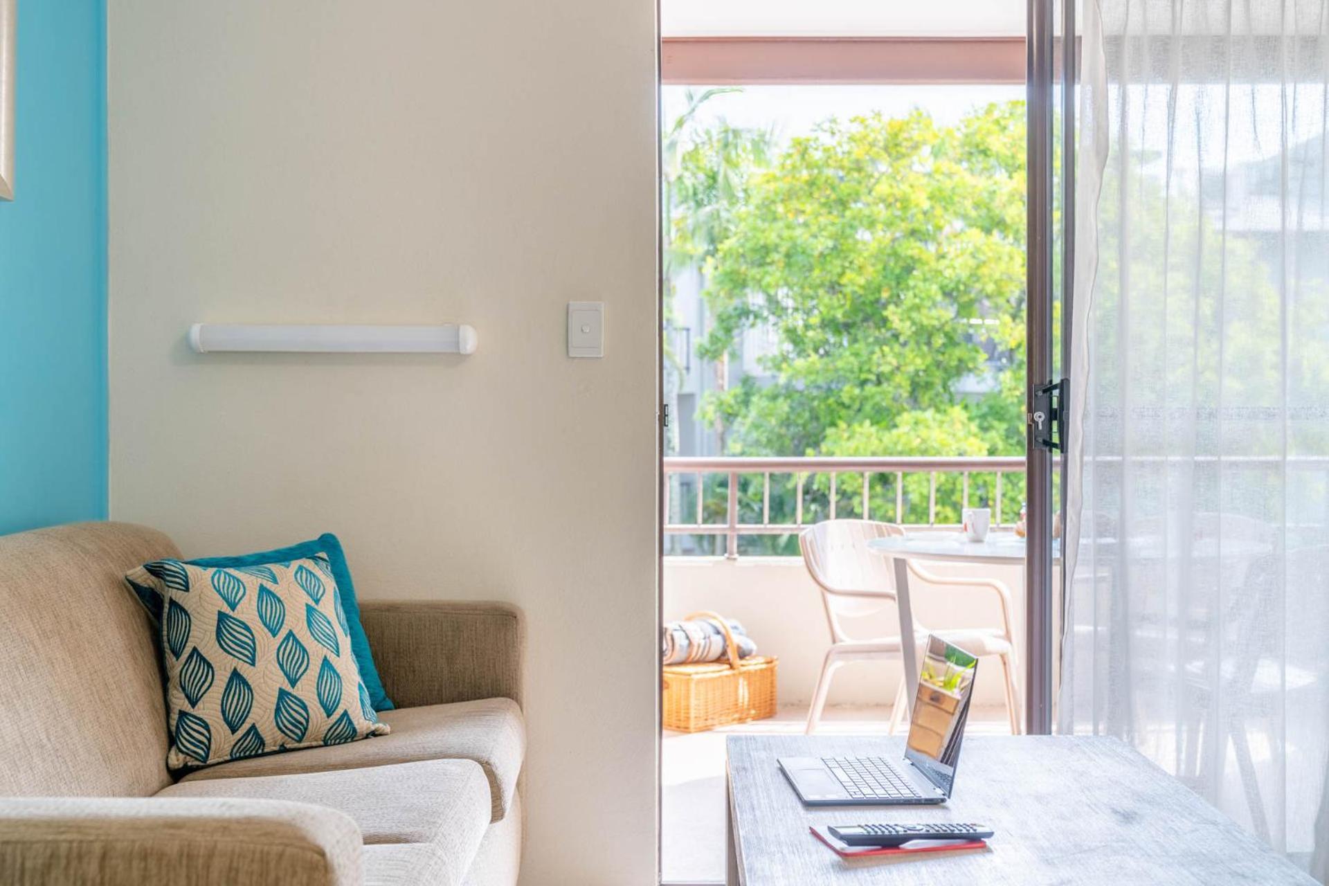 Byron Bayside Central Studio Apartments Luaran gambar